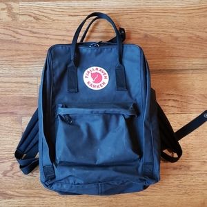 Fjallraven Kanken Laptop 15” Black Backpack